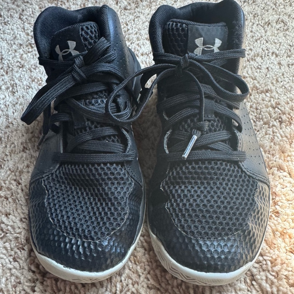 Under Armour Black Mesh Sneakers